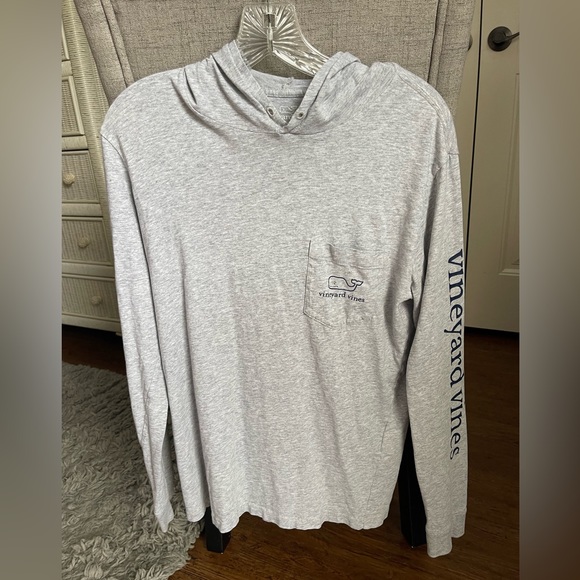 Vineyard Vines Long-Sleeve Whale Hoodie Tee - Picture 1 of 5